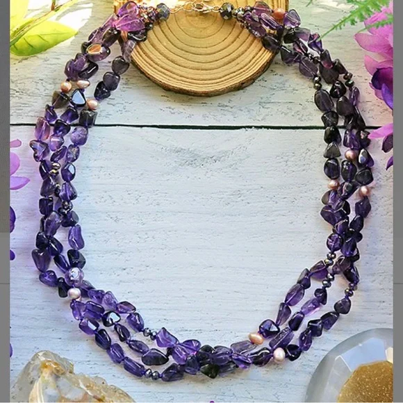 Cultured Pearl & Amethyst Statement Necklace - Picture 3 of 3